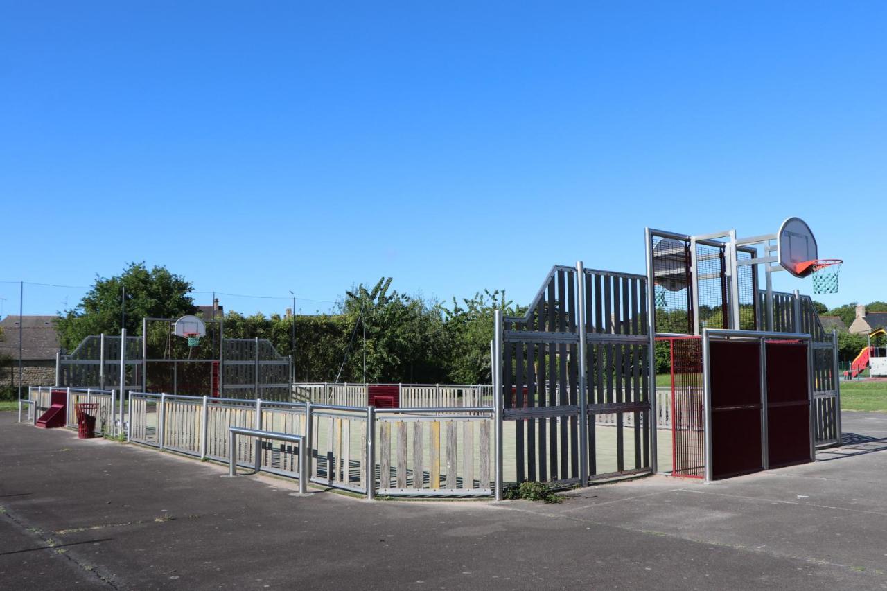Au Detour Du Mont Chambres D'Hotes Roz-sur-Couesnon Exterior foto
