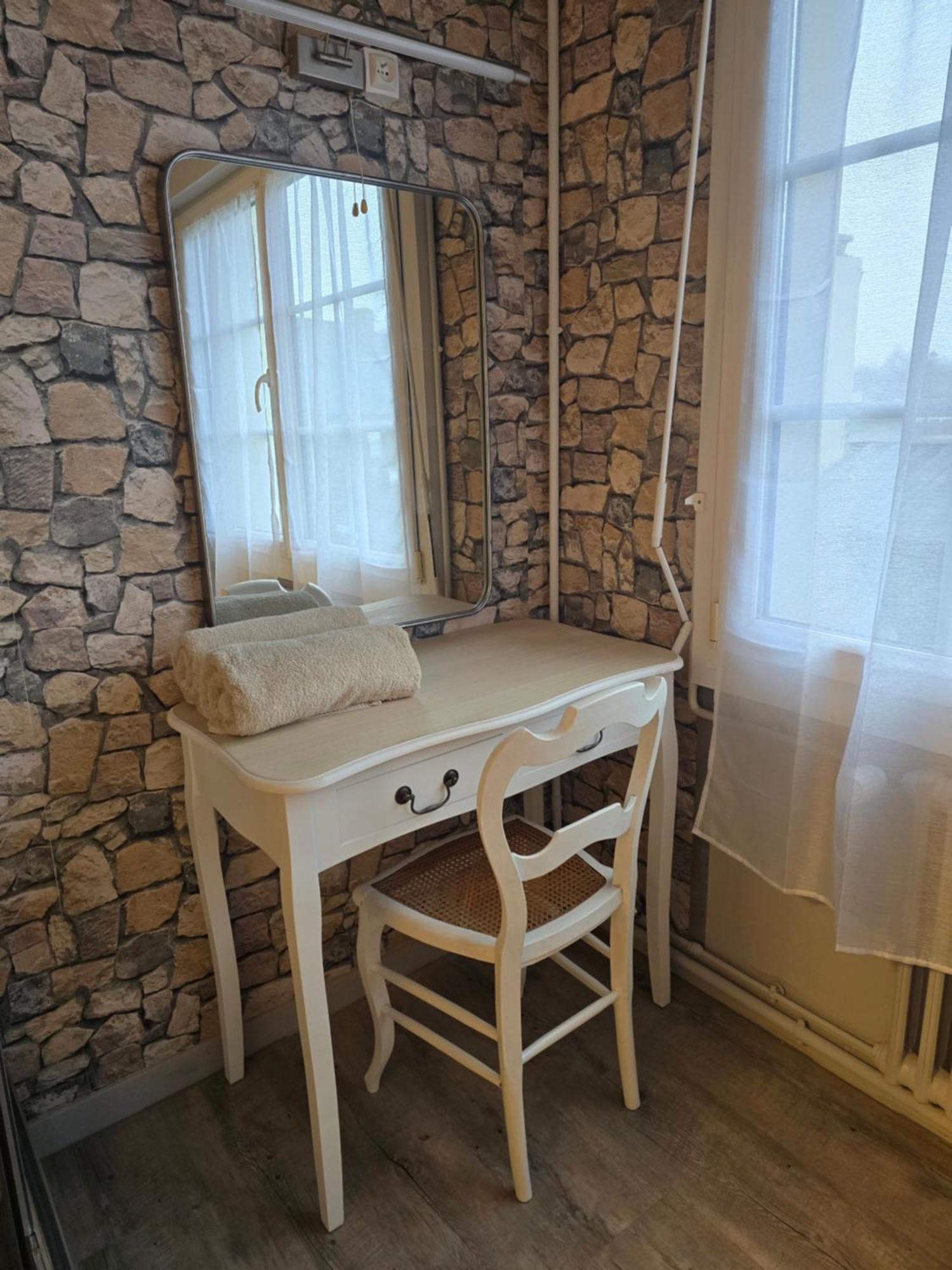 Au Detour Du Mont Chambres D'Hotes Roz-sur-Couesnon Exterior foto