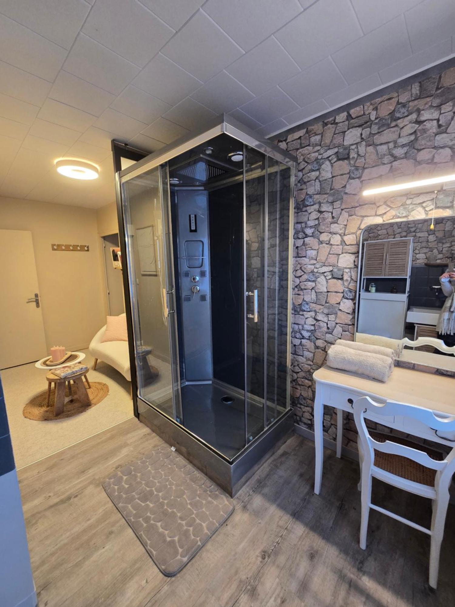 Au Detour Du Mont Chambres D'Hotes Roz-sur-Couesnon Exterior foto