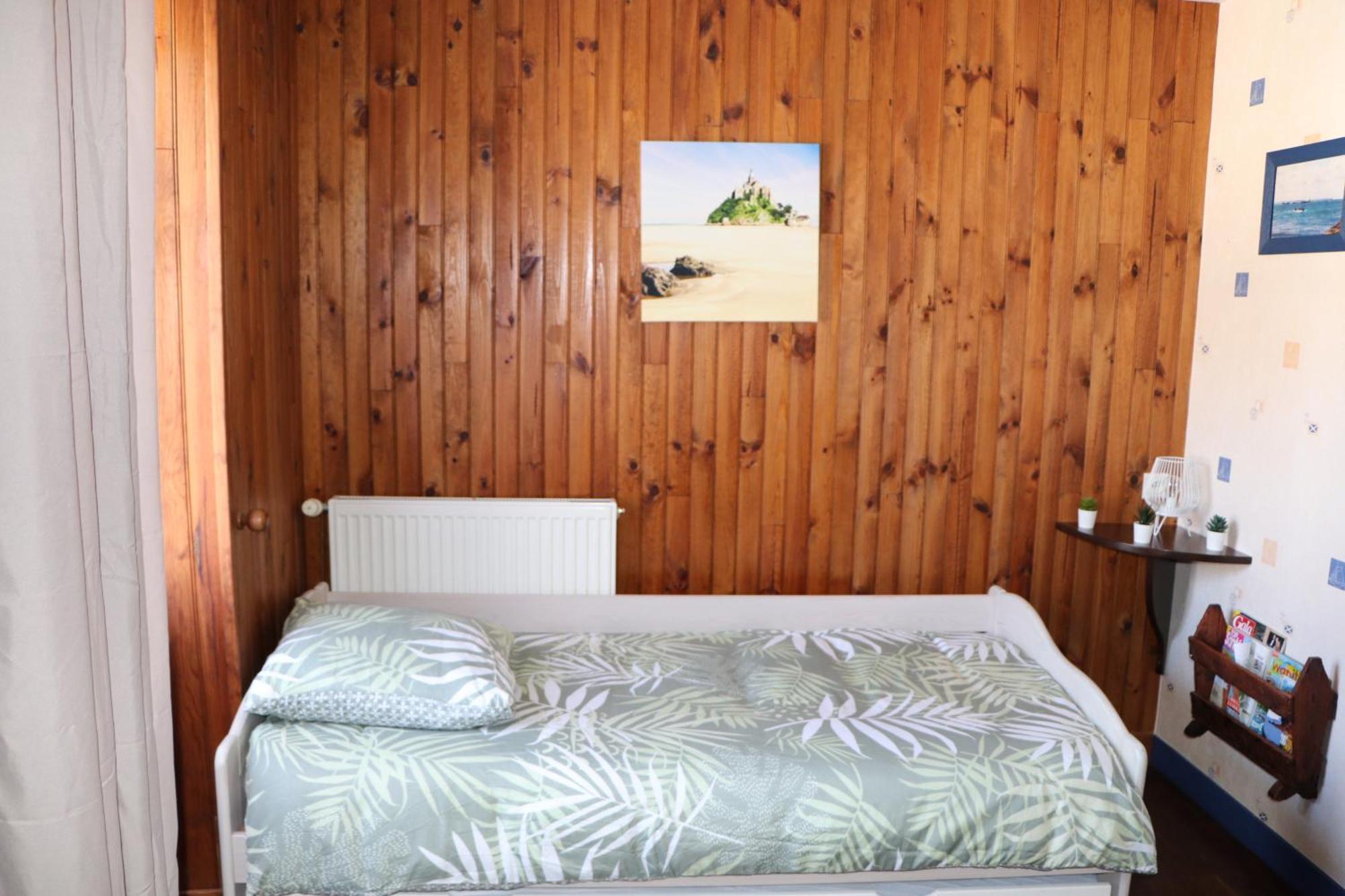 Au Detour Du Mont Chambres D'Hotes Roz-sur-Couesnon Exterior foto